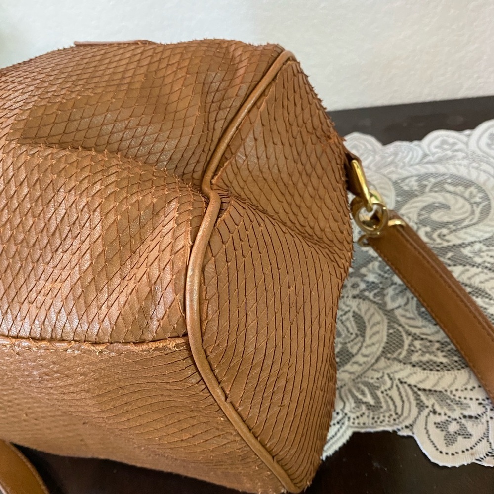 Cynthia Rowley leather satchel snakeskin texture, gold-tone hardware,tassel,Brn - Picture 9 of 17